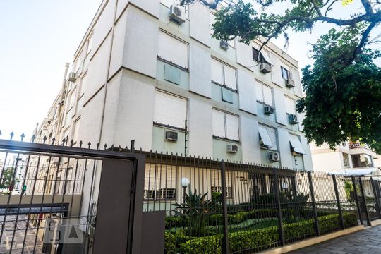 Fachada de apartamento à venda com 3 quartos, 104m² em Petrópolis, Porto Alegre