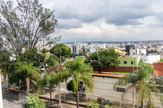 Sala de refeições de apartamento para alugar com 2 quartos, 60m² em Ouro Preto, Belo Horizonte