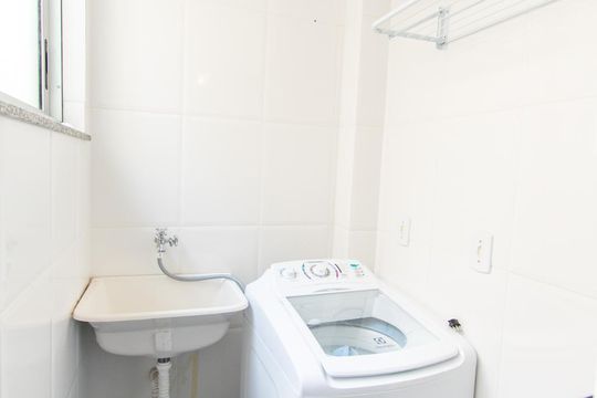 Área de serviço de apartamento para alugar com 2 quartos, 60m² em Ouro Preto, Belo Horizonte