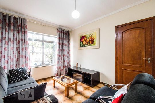 Sala de casa à venda com 3 quartos, 250m² em Vila Mariana, São Paulo