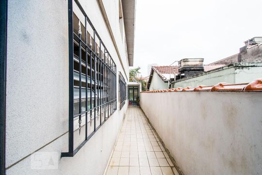 Quintal de casa à venda com 3 quartos, 250m² em Vila Mariana, São Paulo