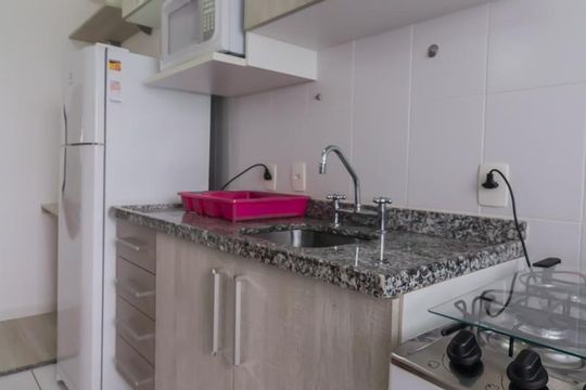 Cozinha de kitnet/studio para alugar com 1 quarto, 30m² em Gopoúva, Guarulhos