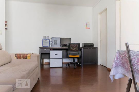 Sala de apartamento para alugar com 1 quarto, 38m² em Morro Santana, Porto Alegre