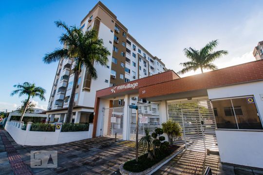 Fachada de apartamento para alugar com 2 quartos, 58m² em Fazenda Santo Antônio, São José