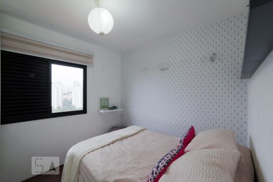 Suíte de apartamento à venda com 2 quartos, 120m² em Jardim Taquaral, São Paulo