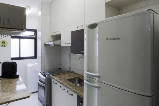 Cozinha de apartamento à venda com 2 quartos, 120m² em Jardim Taquaral, São Paulo