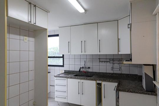 Cozinha de apartamento à venda com 2 quartos, 87m² em Recreio dos Bandeirantes, Rio de Janeiro