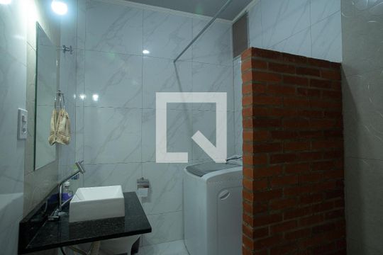 Banheiro de kitnet/studio à venda com 2 quartos, 54m² em Bela Vista, São Paulo