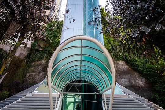 Fachada do prédio  de apartamento à venda com 2 quartos, 55m² em Piratininga, Niterói