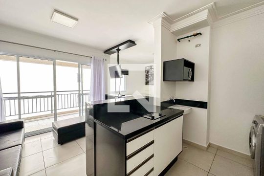 Cozinha e Área de Serviço de apartamento para alugar com 1 quarto, 38m² em Santana, São Paulo