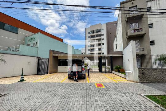 Fachada  de apartamento para alugar com 1 quarto, 38m² em Santana, São Paulo
