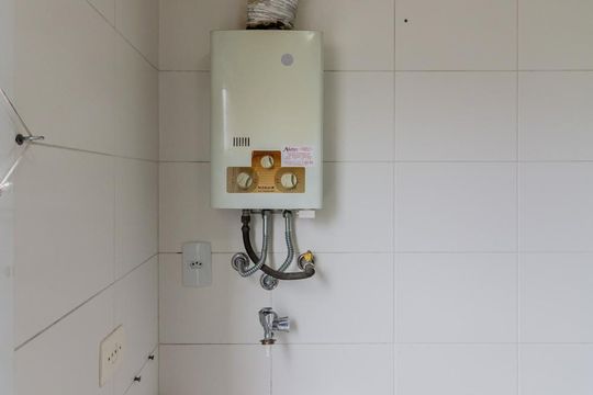 Área de Serviço de apartamento para alugar com 2 quartos, 68m² em Vila Gilda, Santo André
