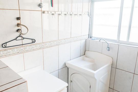 Área de Serviço de apartamento à venda com 3 quartos, 100m² em Vila Ipiranga, Porto Alegre