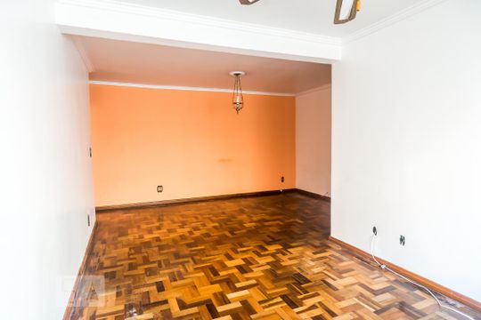 Sala de apartamento à venda com 3 quartos, 100m² em Vila Ipiranga, Porto Alegre