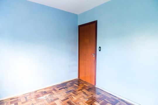 Quarto 3 de apartamento à venda com 3 quartos, 100m² em Vila Ipiranga, Porto Alegre