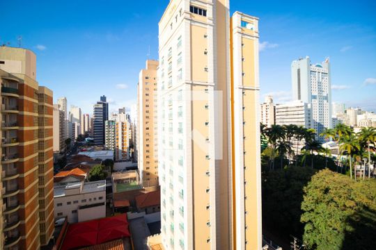 Vista da Suíte de apartamento para alugar com 1 quarto, 50m² em Centro, Campinas