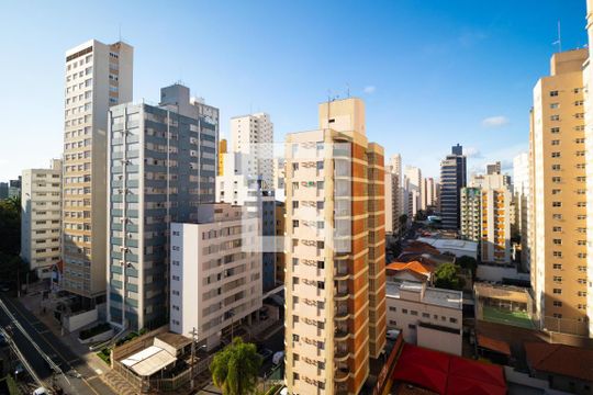 Vista da Suíte de apartamento para alugar com 1 quarto, 50m² em Centro, Campinas