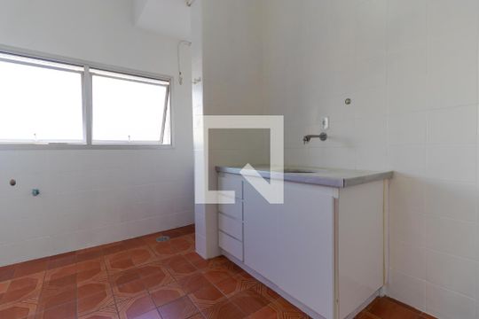 Cozinha de apartamento para alugar com 1 quarto, 50m² em Centro, Campinas