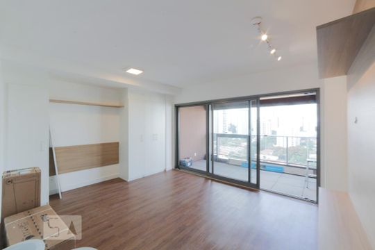 Sala de kitnet/studio para alugar com 1 quarto, 41m² em Brooklin Paulista, São Paulo