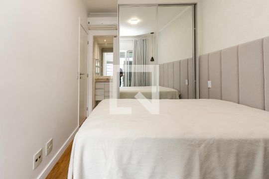 Suíte de apartamento à venda com 1 quarto, 48m² em Vila Gertrudes, São Paulo