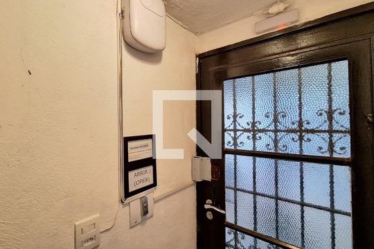 Área comum de kitnet/studio para alugar com 1 quarto, 13m² em Perdizes, São Paulo