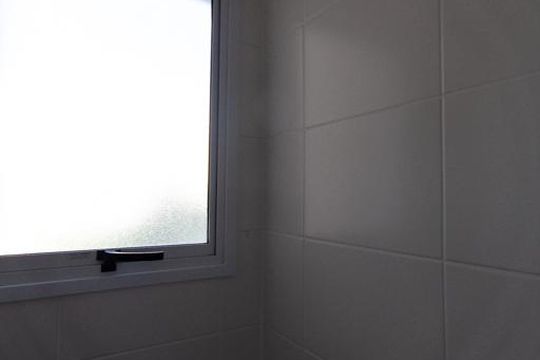 Banheiro de apartamento à venda com 2 quartos, 40m² em Jardim Parque Morumbi, São Paulo