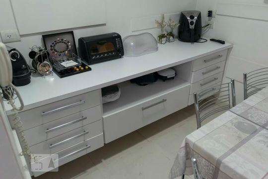 Cozinha (Armários) de apartamento à venda com 3 quartos, 214m² em Jardim da Saúde, São Paulo