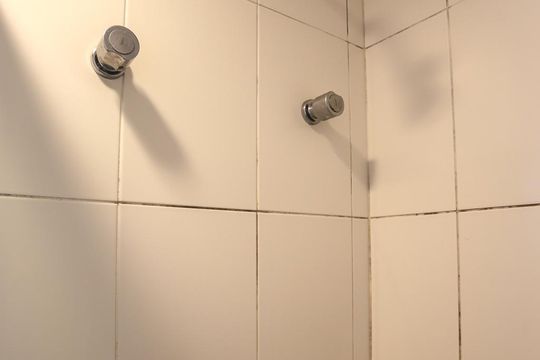 Banheiro Quarto 2 de apartamento para alugar com 2 quartos, 70m² em Morro dos Ingleses, São Paulo