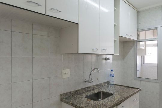 Cozinha (Armários) de apartamento à venda com 3 quartos, 56m² em Vila Gumercindo, São Paulo