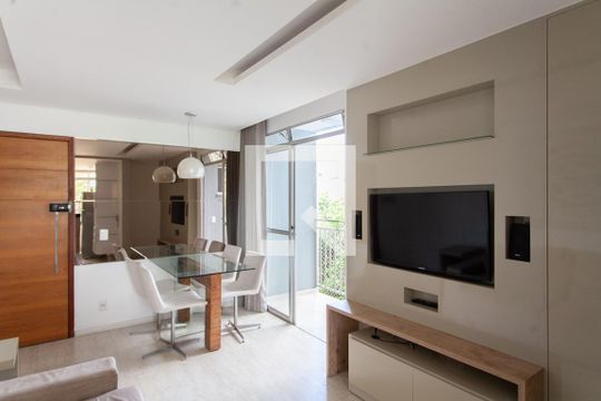 Sala de apartamento à venda com 2 quartos, 70m² em Jardim Alvorada, Belo Horizonte