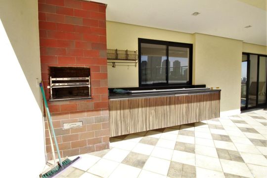 Área da cobertura de apartamento à venda com 3 quartos, 282m² em Vila Suzana, São Paulo