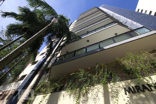 Fachada de apartamento à venda com 3 quartos, 282m² em Vila Suzana, São Paulo