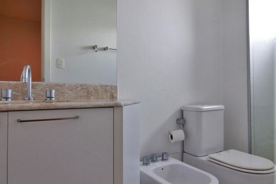 Banheiro da suíte 1 de apartamento à venda com 3 quartos, 282m² em Vila Suzana, São Paulo