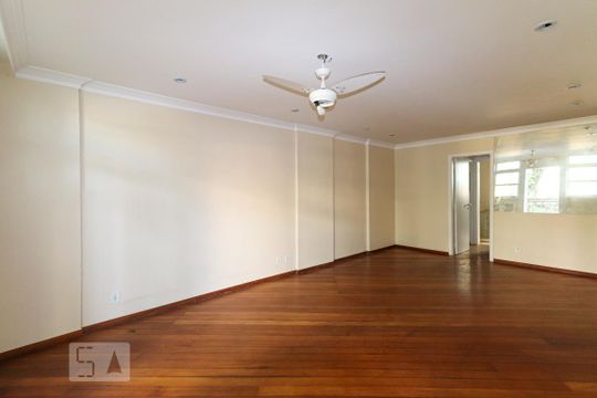 SALA de casa de condomínio para alugar com 3 quartos, 200m² em Recreio dos Bandeirantes, Rio de Janeiro