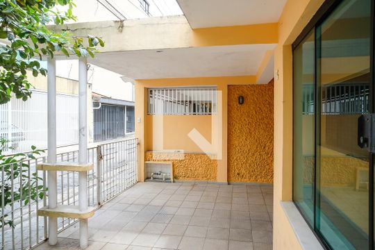 Garagem de casa à venda com 3 quartos, 95m² em Rudge Ramos, São Bernardo do Campo
