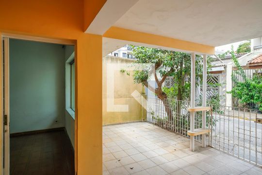 Garagem de casa à venda com 3 quartos, 95m² em Rudge Ramos, São Bernardo do Campo