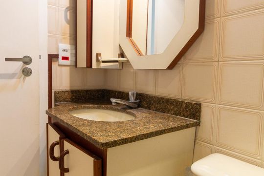 Banheiro de apartamento para alugar com 2 quartos, 70m² em Brooklin Novo, São Paulo