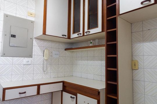 Cozinha de apartamento para alugar com 2 quartos, 70m² em Brooklin Novo, São Paulo