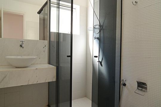 Banheiro social de apartamento para alugar com 2 quartos, 139m² em Luxemburgo, Belo Horizonte