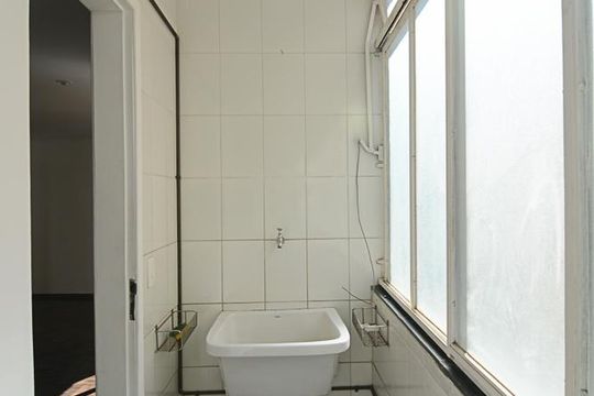 Área serviço de apartamento para alugar com 2 quartos, 139m² em Luxemburgo, Belo Horizonte