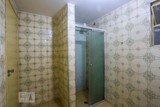 Banheiro de apartamento à venda com 2 quartos, 78m² em Aclimação, São Paulo