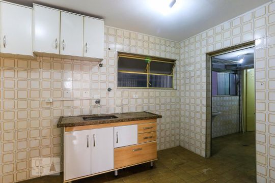 Cozinha de apartamento à venda com 2 quartos, 78m² em Aclimação, São Paulo