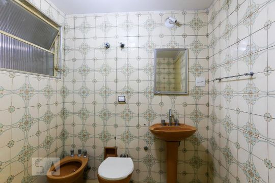 Banheiro de apartamento à venda com 2 quartos, 78m² em Aclimação, São Paulo