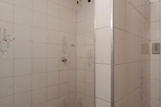 Banheiro de apartamento para alugar com 1 quarto, 55m² em Jardim Paulista, São Paulo