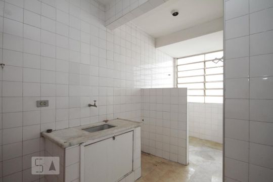 Cozinha de apartamento para alugar com 1 quarto, 55m² em Jardim Paulista, São Paulo
