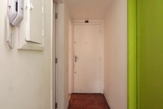 Corredor de apartamento para alugar com 1 quarto, 55m² em Jardim Paulista, São Paulo