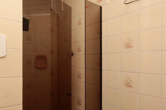 Banheiro de apartamento para alugar com 1 quarto, 40m² em Bela Vista, São Paulo