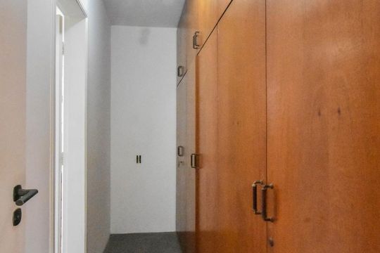 Closet de apartamento à venda com 3 quartos, 135m² em Jardim das Acácias, São Paulo
