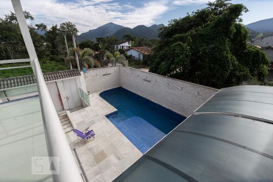 Varanda de casa para alugar com 4 quartos, 280m² em Vargem Grande, Rio de Janeiro