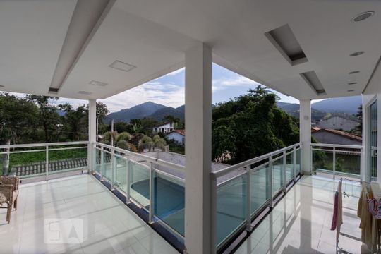 Varanda de casa para alugar com 4 quartos, 280m² em Vargem Grande, Rio de Janeiro
